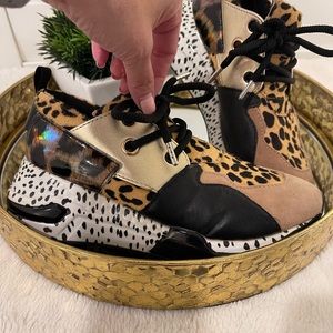 Steve Madden Women’s Cliff Sneaker